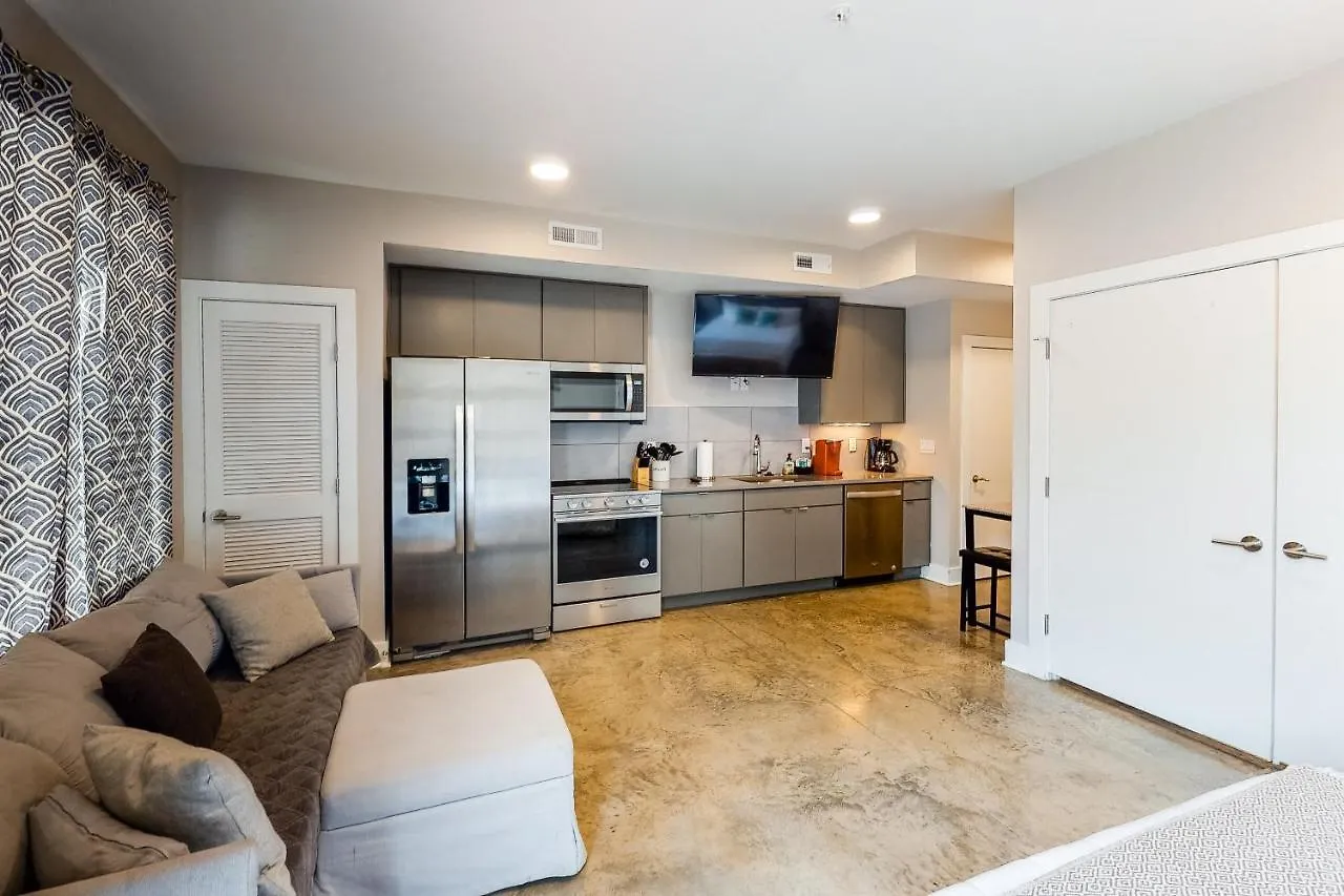 Music City Modern Apartment Nashville